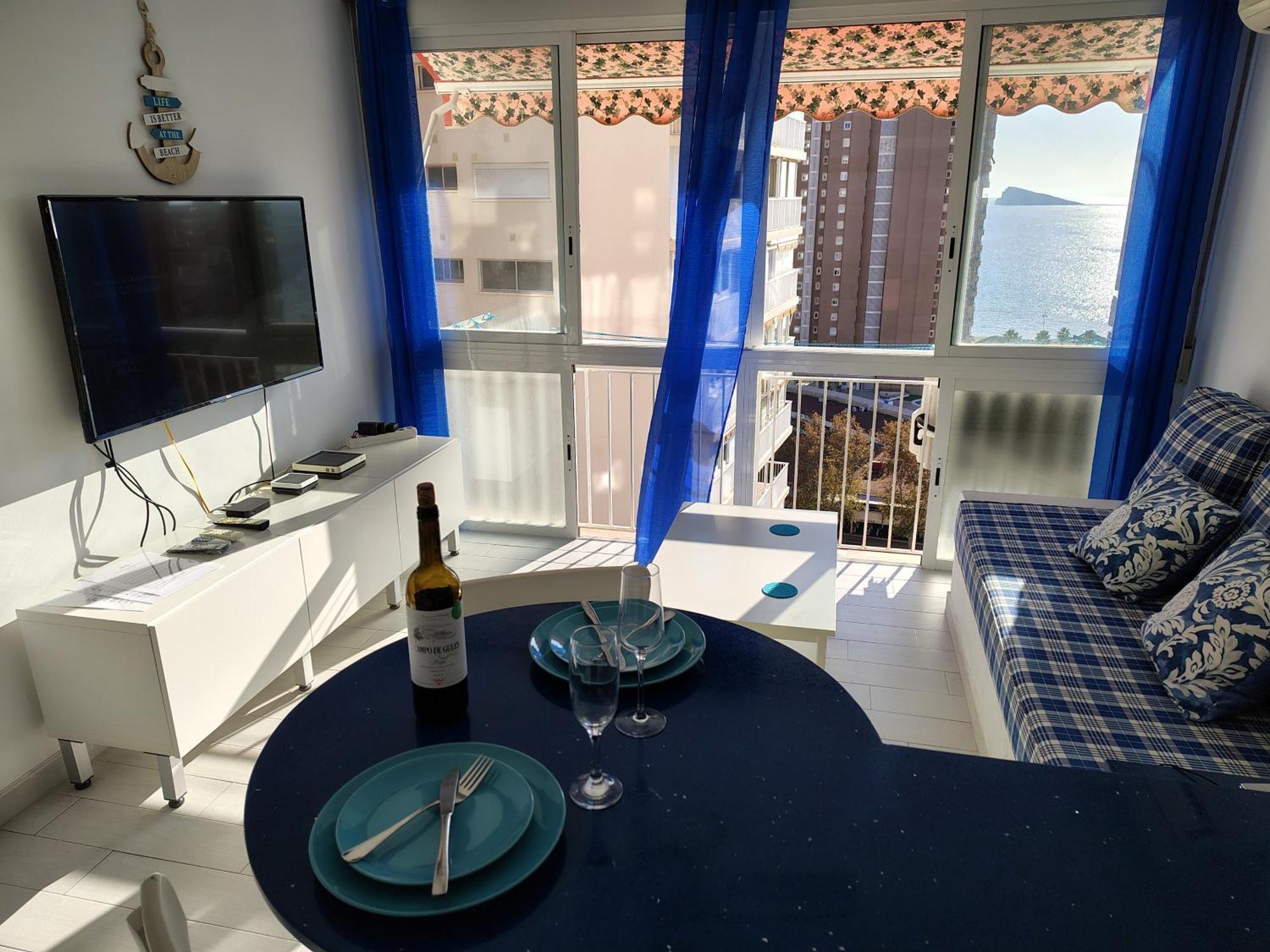 Blue Sky Apartment بينايدورم المظهر الخارجي الصورة