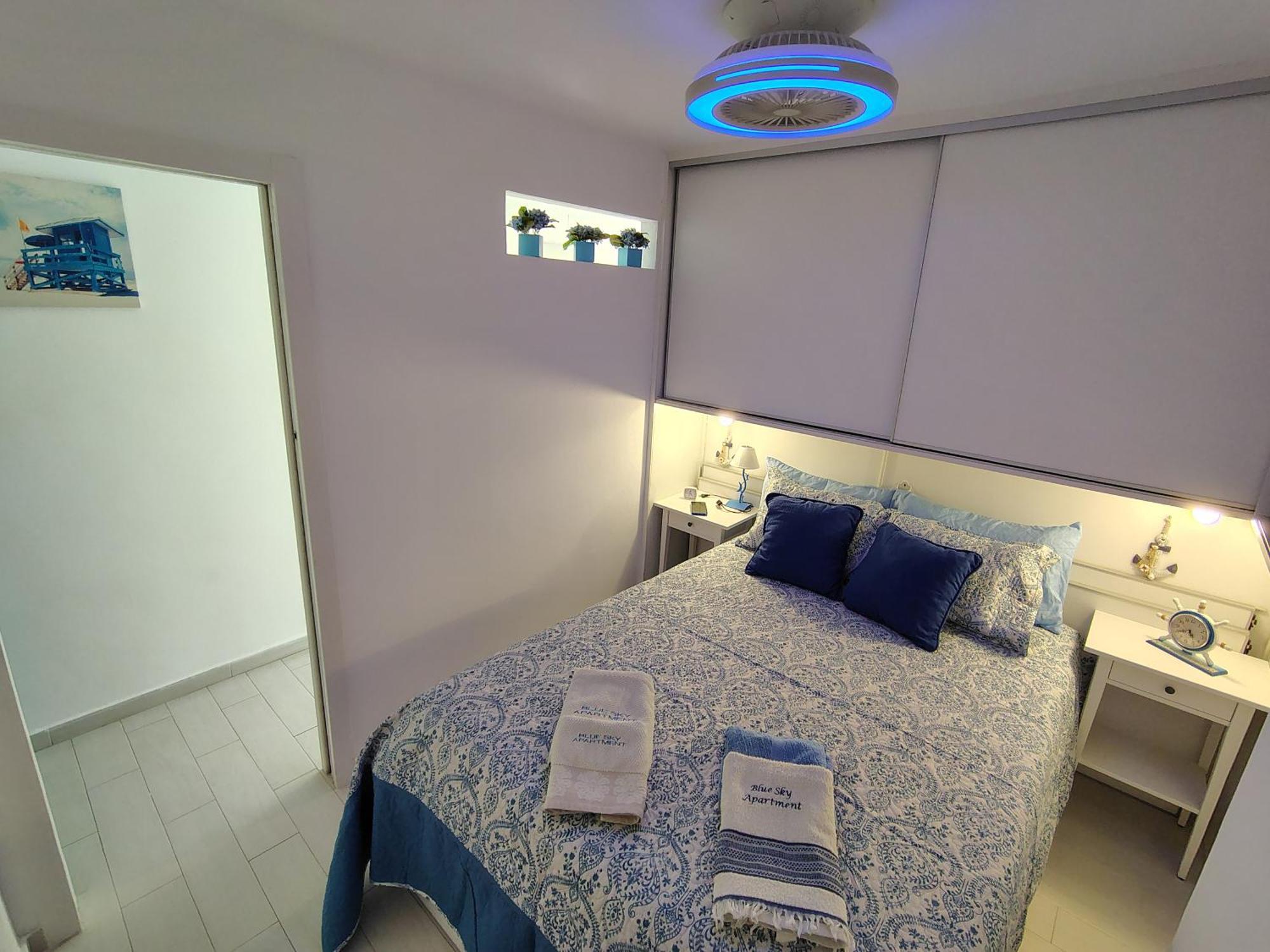 Blue Sky Apartment بينايدورم المظهر الخارجي الصورة