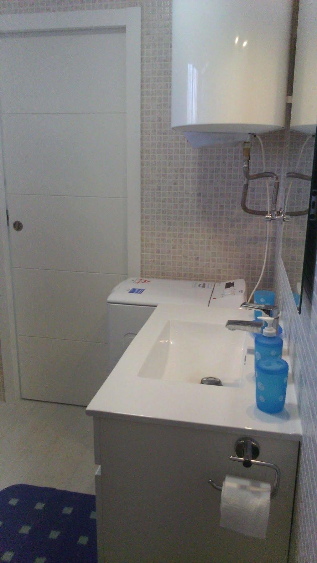 Blue Sky Apartment بينايدورم المظهر الخارجي الصورة