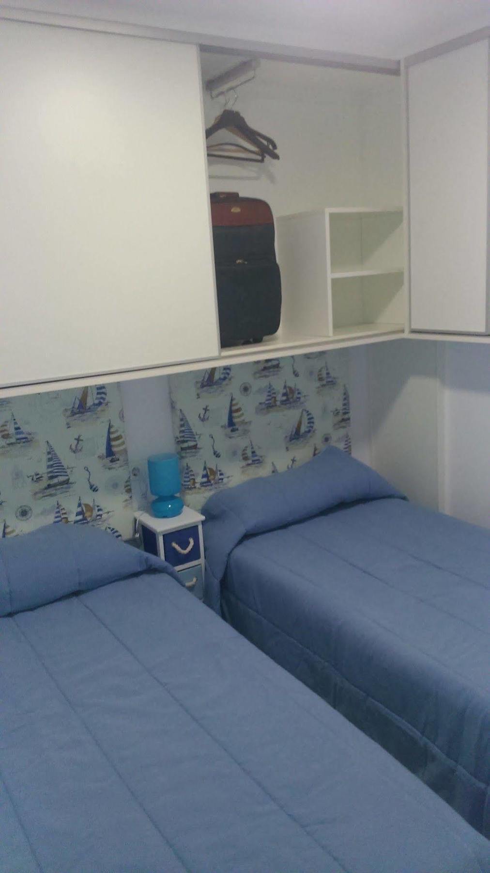 Blue Sky Apartment بينايدورم المظهر الخارجي الصورة