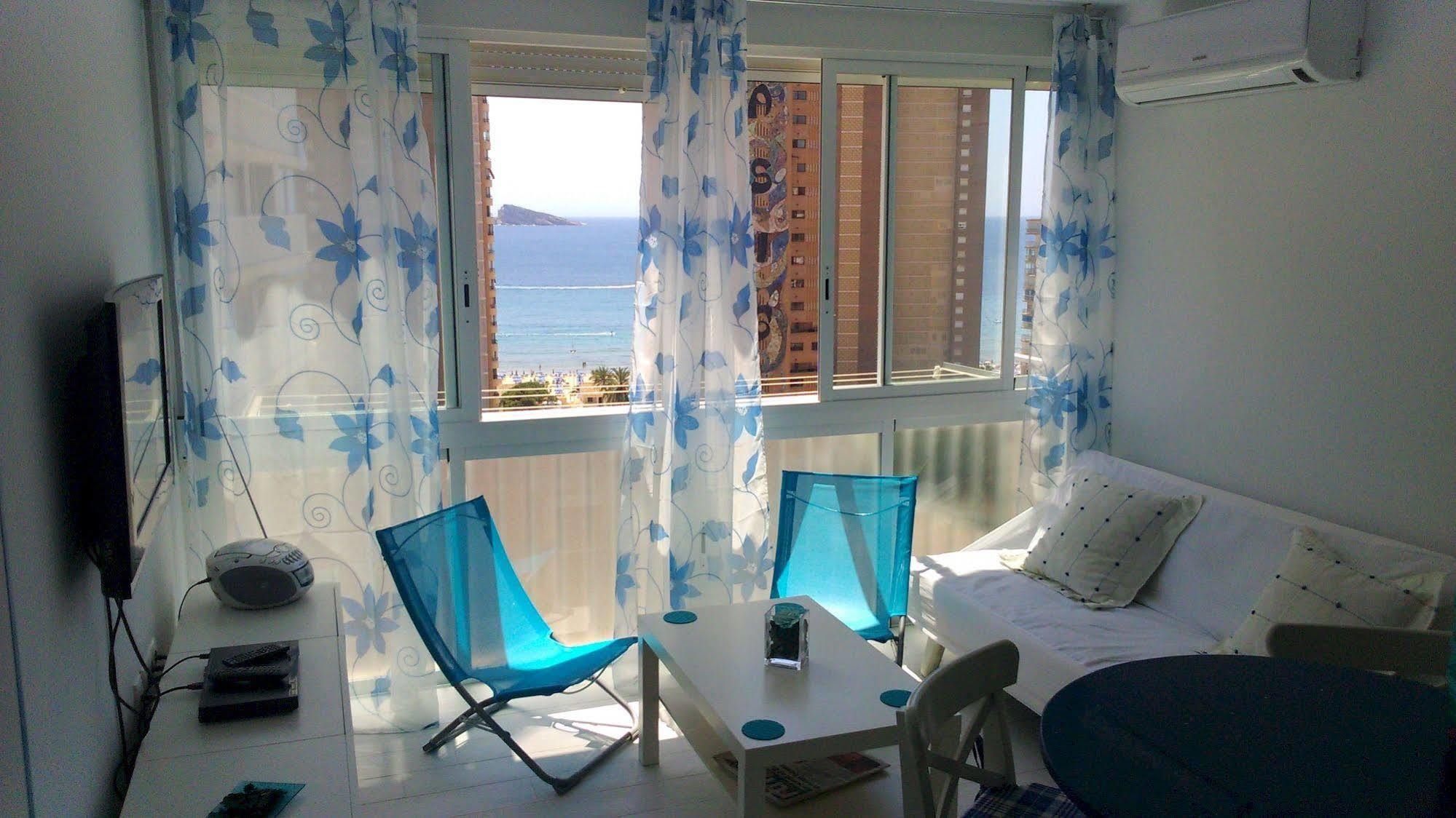 Blue Sky Apartment بينايدورم المظهر الخارجي الصورة